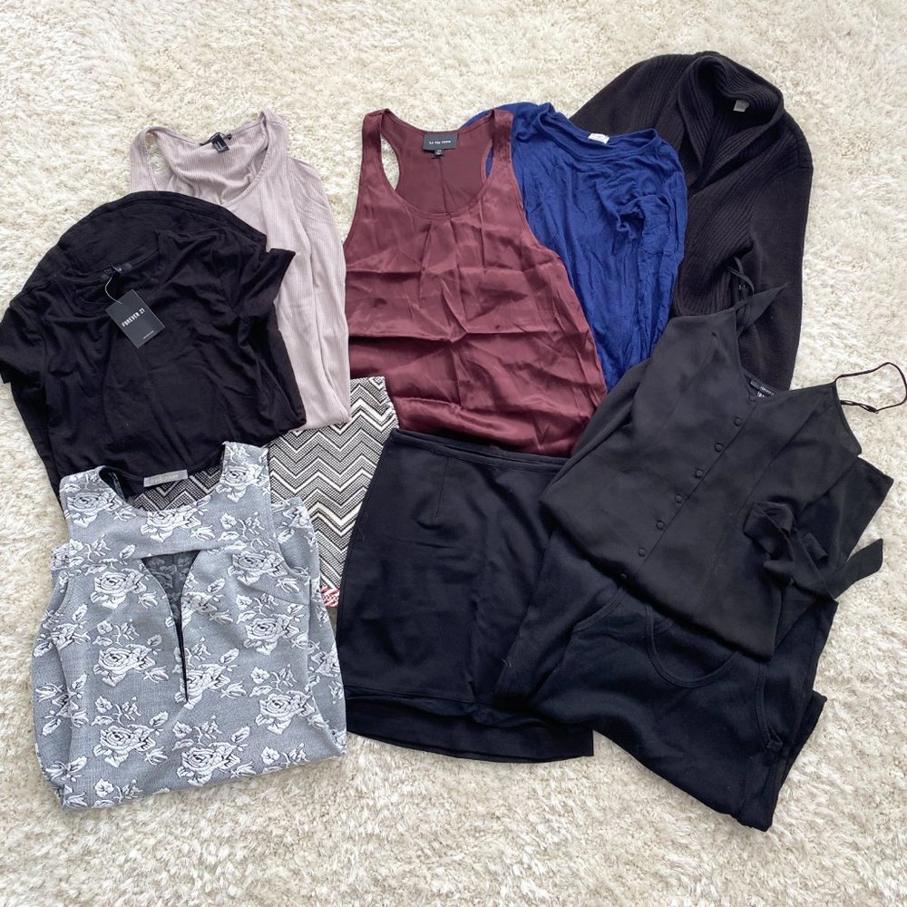 HUGE 10 PIECE LOT CLOTHING FOREVER21 ZARA SIZE SMALL / MEDIUM